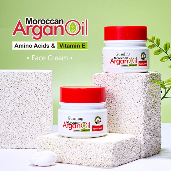 Skin Bleaching Lightening Cream Skin Day and Night Face Cream in Saudi Arabia for The Freckles Skin Face and Body - Image 3